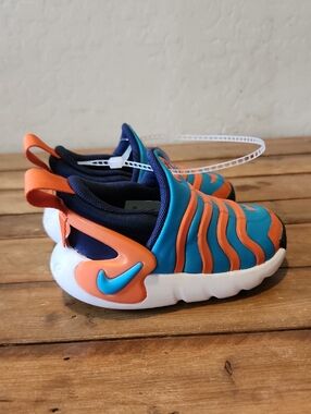 Nike Baby Sneakers Flyease Sneakers Brand New With Tags Size US 5c